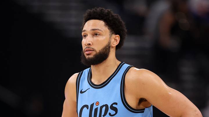 Apr 5, 2025; Inglewood, California, USA; Los Angeles Clippers guard Ben Simmons (25) looks on during the first half against the Dallas Mavericks at Intuit Dome. Mandatory Credit: Kiyoshi Mio-Imagn Images Apr 5, 2025; Inglewood, California, USA; Los Angeles Clippers guard Ben Simmons (25) looks on during the first half against the Dallas Mavericks at Intuit Dome. Mandatory Credit: Kiyoshi Mio-Imagn Images