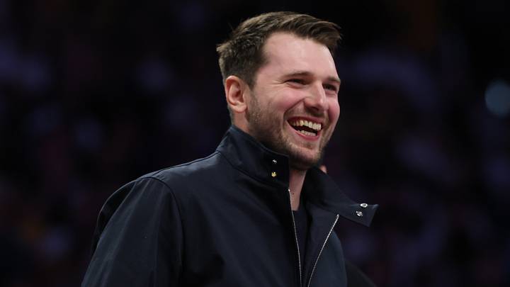 Los Angeles, CA - May 09:Los Angeles Lakers guard Luka Doncic (77) jokes with officials. (Robert Gauthier/Los Angeles Times via Getty Images)