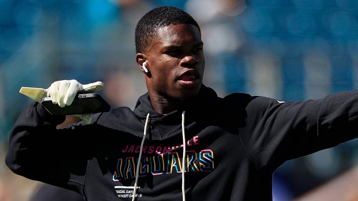 Jacksonville Jaguars wide receiver Travis Hunter (12) dances before an NFL football matchup, Sunday, Oct. 12, 2025, at EverBank Stadium in Jacksonville, Fla. Jacksonville Jaguars wide receiver Travis Hunter (12) dances before an NFL football matchup, Sunday, Oct. 12, 2025, at EverBank Stadium in Jacksonville, Fla.