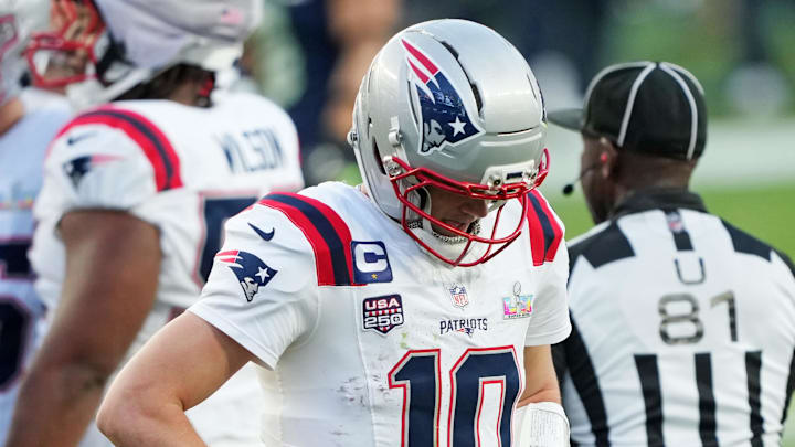Feb 8, 2026; Santa Clara, CA, USA; New England Patriots quarterback Drake Maye (10) reacts after a play during the second quarter against the Seattle Seahawks in Super Bowl LX at Levi's Stadium. Mandatory Credit: Darren Yamashita-Imagn Images