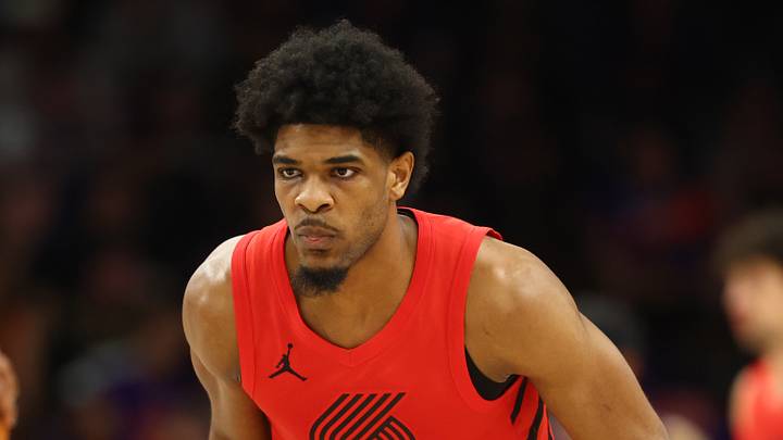 Apr 14, 2026; Phoenix, Arizona, USA; Portland Trail Blazers guard Scoot Henderson (00) against the Phoenix Suns during the play-in rounds of the 2026 NBA Playoffs at Mortgage Matchup Center. Mandatory Credit: Mark J. Rebilas-Imagn Images