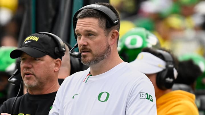 Oct 11, 2025; Eugene, Oregon, USA; Oregon Ducks head coach Dan Lanning instructs his team from the sideline against the Indiana Hoosiers during the third quarter at Autzen Stadium. Mandatory Credit: Troy Wayrynen-Imagn Images