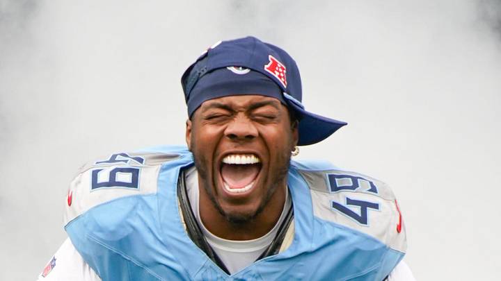 New Indianapolis Colts linebacker Arden Key takes the field