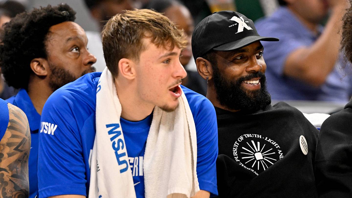 Kyrie Irving’s Return to Ease Cooper Flagg’s Second Season with Mavericks