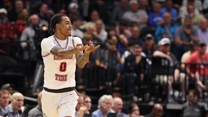 Mar 20, 2026; Tampa, FL, USA; Alabama Crimson Tide guard Labaron Philon (0) reacts after a basket in the second half against the Hofstra Pride during a first round game of the men's 2026 NCAA Tournament at Benchmark International Arena. Mandatory Credit: Nathan Ray Seebeck-Imagn Images Mar 20, 2026; Tampa, FL, USA; Alabama Crimson Tide guard Labaron Philon (0) reacts after a basket in the second half against the Hofstra Pride during a first round game of the men's 2026 NCAA Tournament at Benchmark International Arena. Mandatory Credit: Nathan Ray Seebeck-Imagn Images