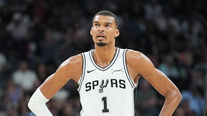 Mar 30, 2026; San Antonio, Texas, USA; San Antonio Spurs forward Victor Wembanyama (1) looks up in the first half against the Chicago Bulls at Frost Bank Center. Mandatory Credit: Daniel Dunn-Imagn Images Mar 30, 2026; San Antonio, Texas, USA; San Antonio Spurs forward Victor Wembanyama (1) looks up in the first half against the Chicago Bulls at Frost Bank Center. Mandatory Credit: Daniel Dunn-Imagn Images