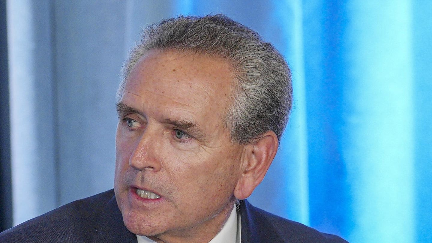 Wild Card Head Coach Candidate UNC Should Consider