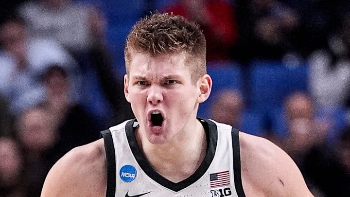 Michigan State forward Jaxon Kohler (0) celebrates a 3-pointer against Louisville during the second half of NCAA Tournament Second Round at KeyBank Center in Buffalo on Saturday, March 21, 2026.