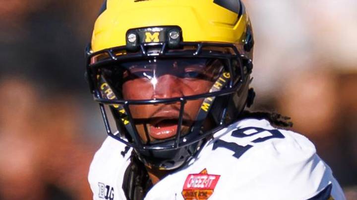 Is it true that Michigan is already targeting Utah QB Devon Dampier? Either way, it's hilarious that it's being talked about