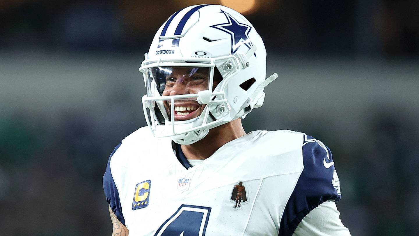 8 instant takeaways as Cowboys save their season in Week 7 win over Eagles