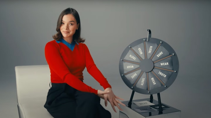 Hailee Steinfeld for Who What Wear.