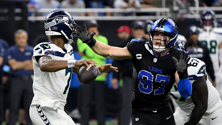 Detroit Lions defensive end Aidan Hutchinson (97).