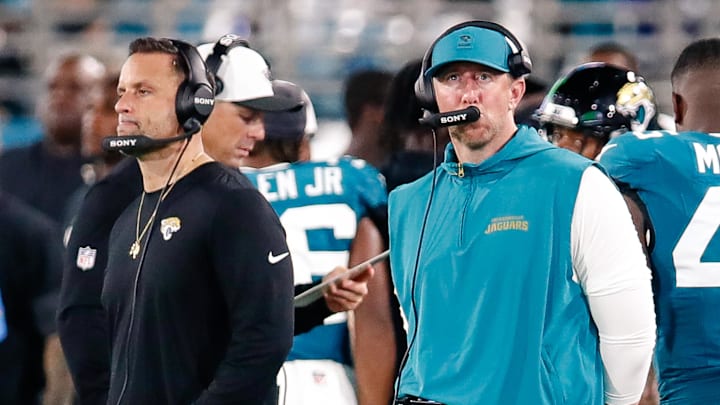 Aug 9, 2025; Jacksonville, Florida, USA; Jacksonville Jaguars defensive coordinator Anthony Campanile stands with head coach Liam Coen on the sidelines during a preseason game against the Pittsburgh Steelers at EverBank Stadium. Mandatory Credit: Travis Register-Imagn Images