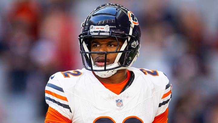 Chicago Bears safety Elijah Hicks