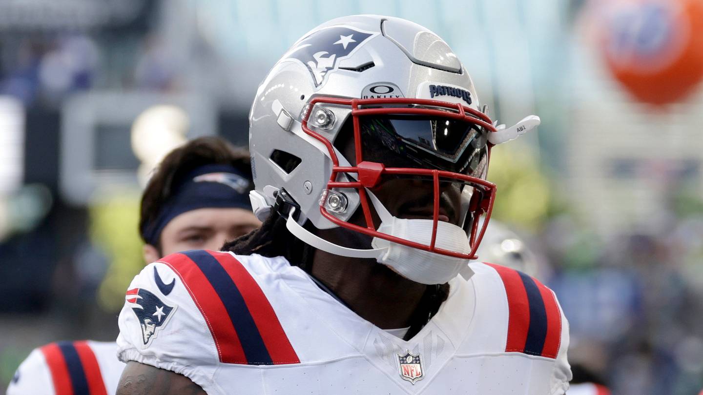 A.J. Brown injury update sends Patriots into possible crisis mode at wide receiver