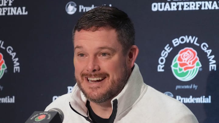Dec 30, 2024; Los Angeles, CA, USA; Oregon Ducks head coach Dan Lanning during Rose Bowl media day at Sheraton Grand LA. Mandatory Credit: Kirby Lee-Imagn Images Dec 30, 2024; Los Angeles, CA, USA; Oregon Ducks head coach Dan Lanning during Rose Bowl media day at Sheraton Grand LA. Mandatory Credit: Kirby Lee-Imagn Images