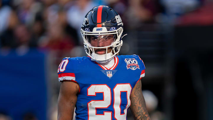 New York Giants running back Eric Gray rejoins the 53-man roster after spending the bulk of the season on the PUP list.