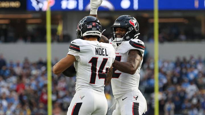 Dec 27, 2025; Inglewood, California, USA; Houston Texans wide receiver Jaylin Noel (14) reacts with wide receiver Nico Collins (12) after catching a touchdown pass during the first half at SoFi Stadium. Mandatory Credit: Kiyoshi Mio-Imagn Images Dec 27, 2025; Inglewood, California, USA; Houston Texans wide receiver Jaylin Noel (14) reacts with wide receiver Nico Collins (12) after catching a touchdown pass during the first half at SoFi Stadium. Mandatory Credit: Kiyoshi Mio-Imagn Images