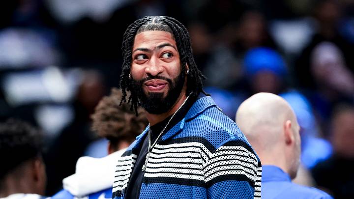 Feb 27, 2025; Dallas, Texas, USA; Dallas Mavericks forward Anthony Davis laughs during a timeout against the Charlotte Hornets during the first half at American Airlines Center. Mandatory Credit: Kevin Jairaj-Imagn Images Feb 27, 2025; Dallas, Texas, USA; Dallas Mavericks forward Anthony Davis laughs during a timeout against the Charlotte Hornets during the first half at American Airlines Center. Mandatory Credit: Kevin Jairaj-Imagn Images