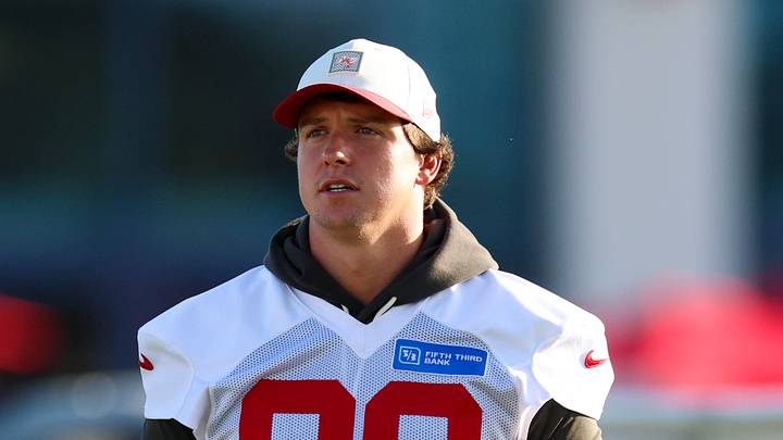 Tampa Bay Buccaneers wide receiver David Sills V (80) participates in training camp at AdventHealth Training Center.