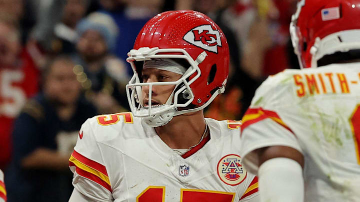 [US, Mexico & Canada customers only] Sep 5, 2025; Sao Paulo, BRAZIL; Kansas City Chiefs quarterback Patrick Mahomes (15) in the second half during a NFL game at Corinthians Arena. Mandatory Credit: Amanda Perobelli/Reuters via Imagn Images