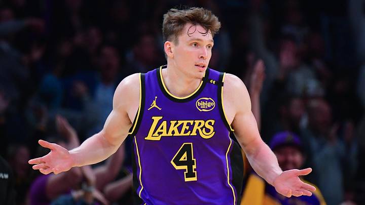 Los Angeles Lakers guard Dalton Knecht