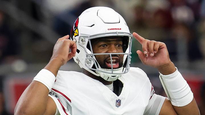 Dec 14, 2025; Houston, Texas, USA; Arizona Cardinals quarterback Jacoby Brissett (7) calls an audible against the Houston Texans in the third quarter at NRG Stadium. Mandatory Credit: Thomas Shea-Imagn Images Dec 14, 2025; Houston, Texas, USA; Arizona Cardinals quarterback Jacoby Brissett (7) calls an audible against the Houston Texans in the third quarter at NRG Stadium. Mandatory Credit: Thomas Shea-Imagn Images