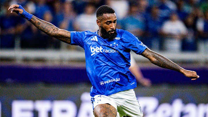 Cruzeiro de Gerson chega confiante após deixar a zona de rebaixamento do Brasileirão no último final de semana