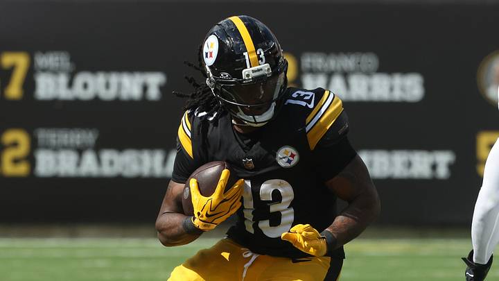 Sep 13, 2026; Pittsburgh, Pennsylvania, USA; Pittsburgh Steelers running back Rico Dowdle (13) runs against Atlanta Falcons linebacker Harold Perkins Jr. (56) during the third quarter at Acrisure Stadium. Mandatory Credit: Charles LeClaire-Imagn Images Sep 13, 2026; Pittsburgh, Pennsylvania, USA; Pittsburgh Steelers running back Rico Dowdle (13) runs against Atlanta Falcons linebacker Harold Perkins Jr. (56) during the third quarter at Acrisure Stadium. Mandatory Credit: Charles LeClaire-Imagn Images