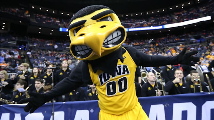 Mar 24, 2019; Columbus, OH, USA; Iowa Hawkeyes mascot Herky the Hawk before the game against the Tennessee Volunteers in the second round of the 2019 NCAA Tournament at Nationwide Arena. Mandatory Credit: Kevin Jairaj-Imagn Images