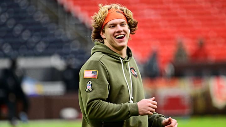 Nov 30, 2025; Cleveland, Ohio, USA;  Cleveland Browns linebacker Carson Schwesinger (49) warms up before the game against the San Francisco 49ers at Huntington Bank Field. Mandatory Credit: Ken Blaze-Imagn Images