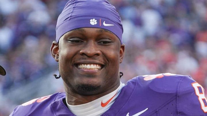 Clemson running back Adam Randall