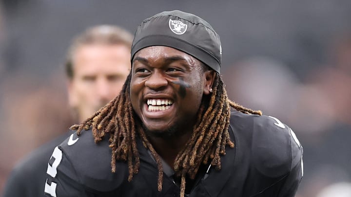 Tennessee Titans v Las Vegas Raiders