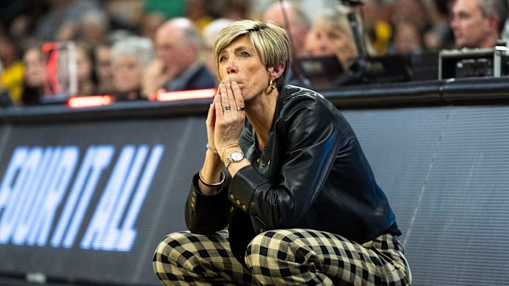 Iowa Hawkeyes head coach Jan Jensen