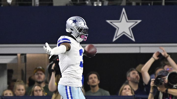 Dallas Cowboys wide receiver George Pickens celebrates after a catch against the Green Bay Packers 