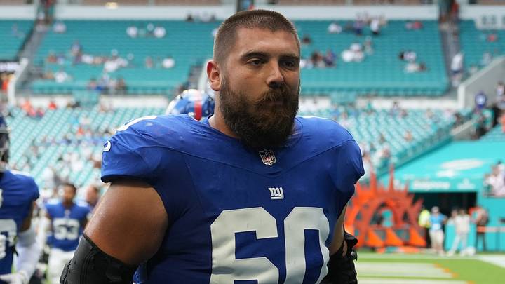 New York Giants center Bryan Hudson New York Giants center Bryan Hudson