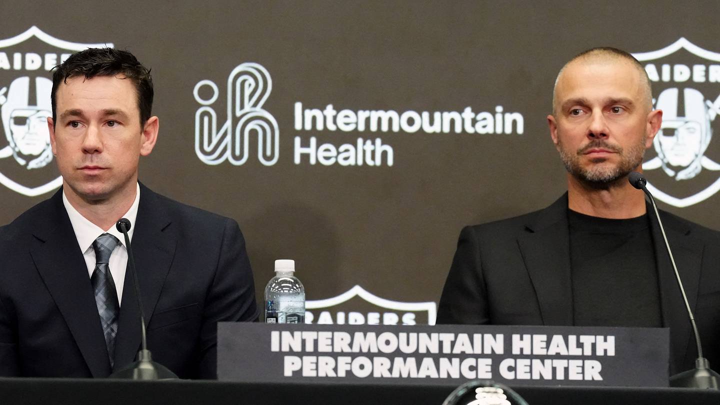 What Raiders' Final Roster Says About Front Office's Vision