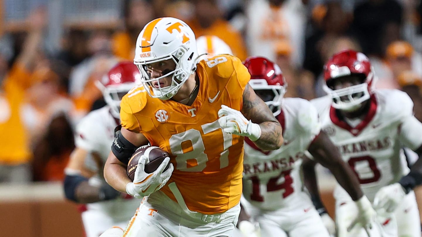Detroit Lions UDFA Tight End Compared to Dan Campbell