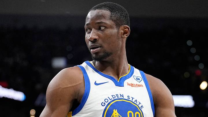 Golden State Warriors forward Jonathan Kuminga (00) reacts to a call by an official during the first half against the San Antonio Spurs at Frost Bank Center on March 11, 2024.