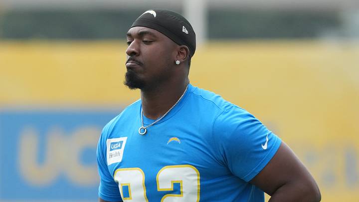 May 11, 2026; El Segundo, CA, USA; Los Angeles Chargers defensive lineman Justin Eboigbe (92) during offseason workouts at The Bolt. Mandatory Credit: Kirby Lee-Imagn Images May 11, 2026; El Segundo, CA, USA; Los Angeles Chargers defensive lineman Justin Eboigbe (92) during offseason workouts at The Bolt. Mandatory Credit: Kirby Lee-Imagn Images