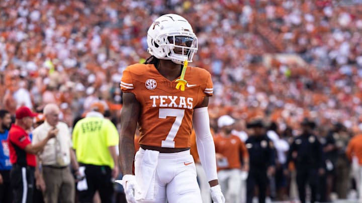 Oct 19, 2024; Austin, Texas, USA; Texas Longhorns wide receiver Isaiah Bond (7) warming up against the Georgia Bulldogs at Darrell K Royal-Texas Memorial Stadium. Mandatory Credit: Brett Patzke-Imagn Images