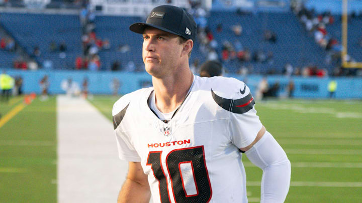 Houston Texans quarterback Davis Mills