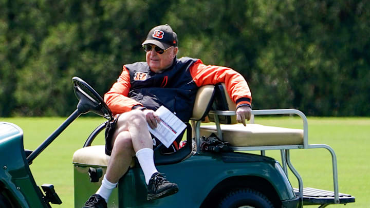 Cincinnati Bengals owner Mike Brown watches players practice, Tuesday, May 6, 2025, at the Kettering Health Practice Field in Downtown Cincinnati.