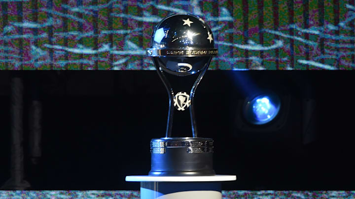 Troféu estará em disputa a partir do mês de abril