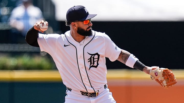 Detroit Tigers second baseman Gleyber Torres (25) throws to first base. 