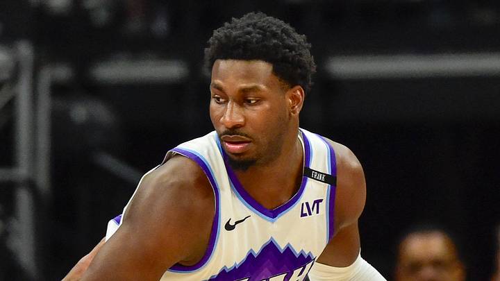 Feb 11, 2026; Salt Lake City, Utah, USA; Utah Jazz forward Jaren Jackson Jr. (20) plans his next move around Sacramento Kings guard/forward DeMar DeRozan (10) during the first half at Delta Center. Mandatory Credit: Peter Creveling-Imagn Images