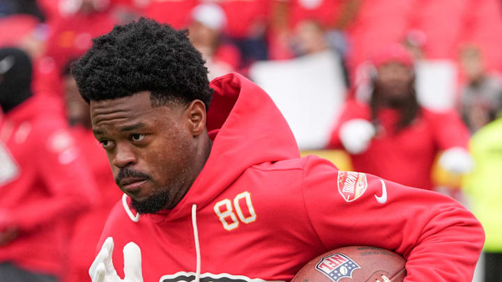 Nov 23, 2025; Kansas City, Missouri, USA; Kansas City Chiefs wide receiver Tyquan Thornton (80) warms up against the Indianapolis Colts prior to a game at GEHA Field at Arrowhead Stadium. Mandatory Credit: Denny Medley-Imagn Images