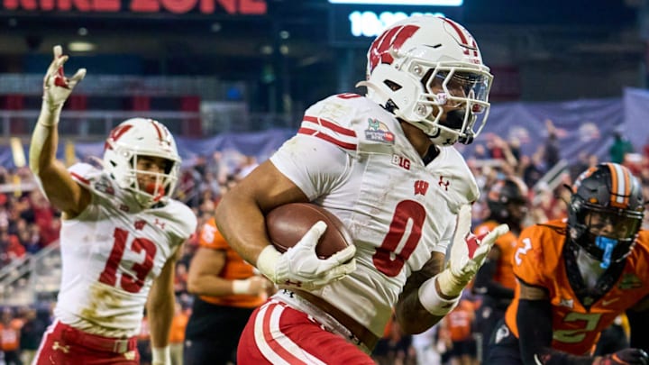 Wisconsin Badgers running back Braelon Allen (0)