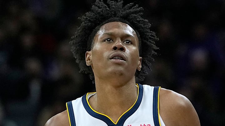 Denver Nuggets v Sacramento Kings