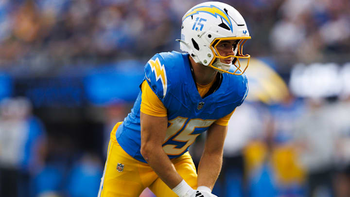 Tennessee Titans v Los Angeles Chargers
